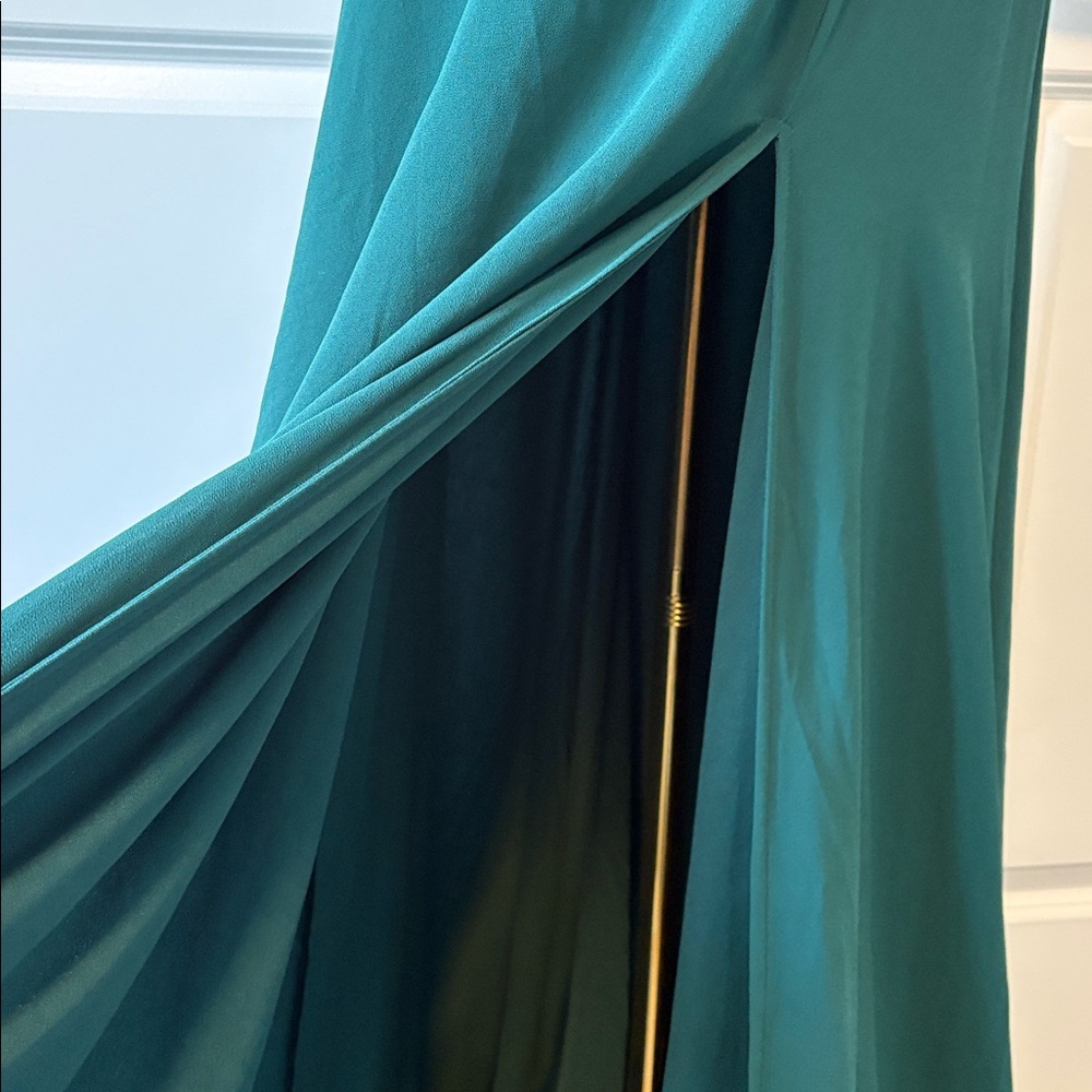 Lulus dress - Picture 5 of 11